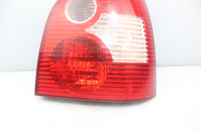 6Q6945096B VAG Piloto trasero derecho comprar Alcalá
