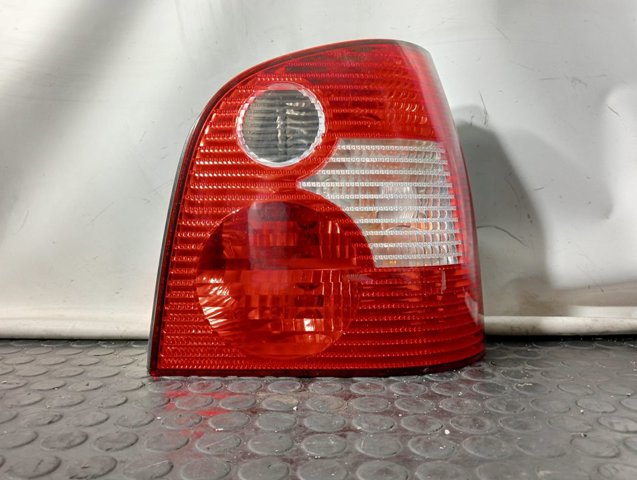6Q6945096B Piloto trasero derecho comprar Sevilla