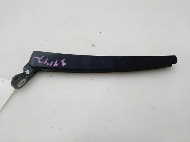 6Q6955707B Brazo del limpiaparabrisas, trasero  en stock Sabadell