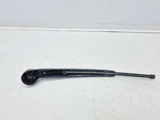 6Q6955707B VAG Brazo del limpiaparabrisas, trasero  en stock Gandía