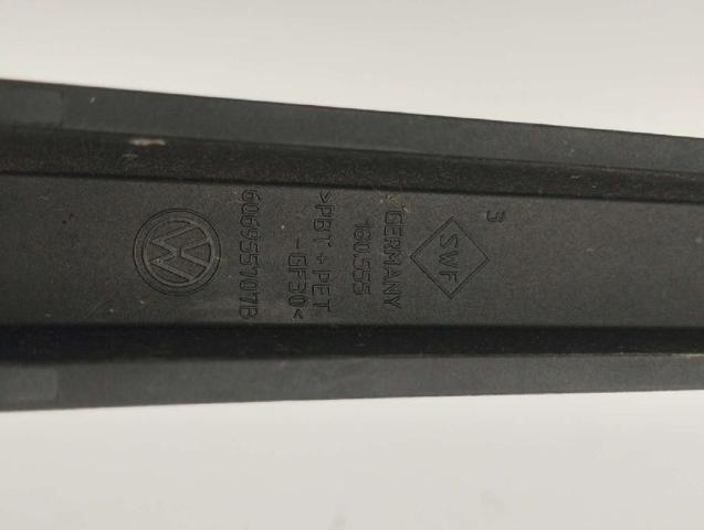 VAG 6Q6955707B Brazo del limpiaparabrisas trasero  disponible España