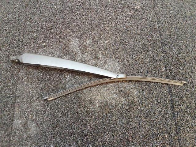6Q6955707B Brazo del limpiaparabrisas trasero  comprar en Reus