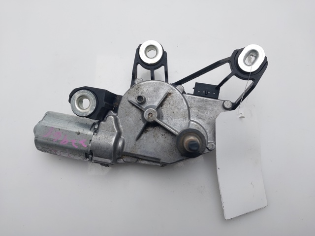 6Q6955711A Motor del limpiaparabrisas trasero  disponible Málaga
