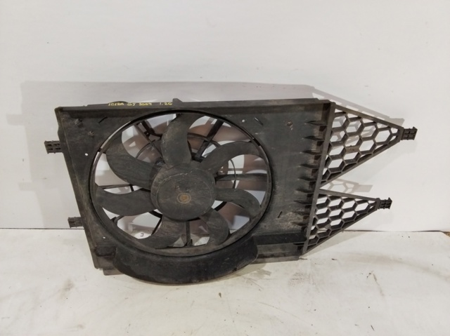 6R0121207 VAG Difusor del radiador de refrigeración  comprar en Oviedo
