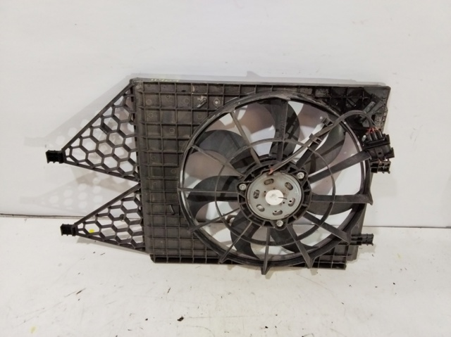 6R0121207 VAG Bastidor radiador  en stock Gandía