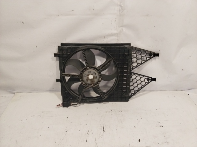VAG 6R0121207 Bastidor radiador  en stock Salamanca