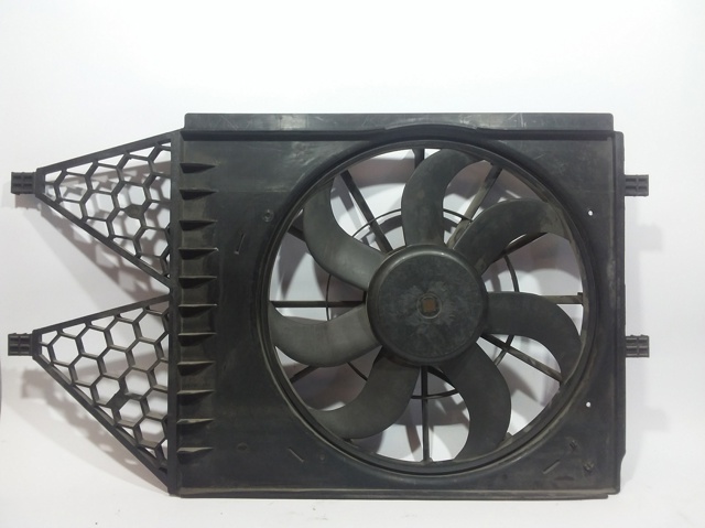 6R0121207A Bastidor radiador comprar Sevilla