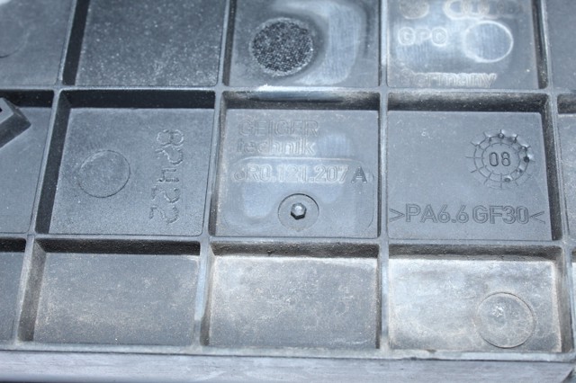 6R0121207A Bastidor radiador  en stock Sabadell