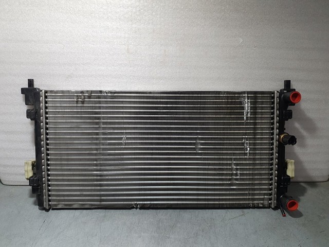 6R0121253 Radiador de refrigeración del motor  comprar en Pontevedra