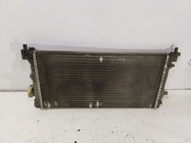 VAG 6R01212530 Radiador  en stock Valencia