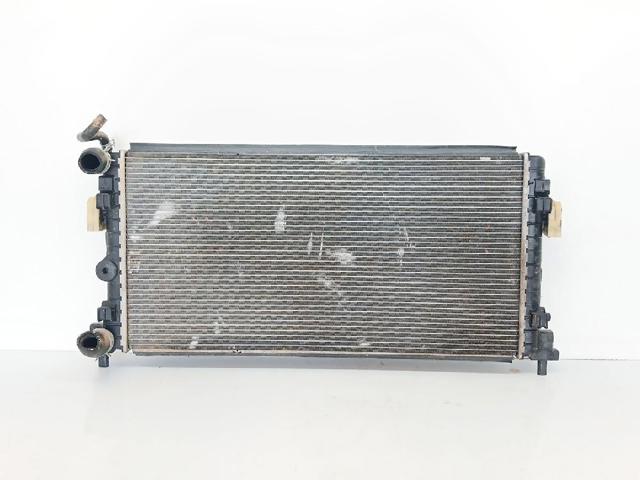 6R0121253L Radiador de refrigeración del motor  disponible Utrera