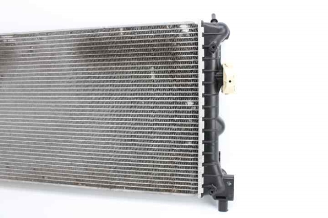 6R0121253R VAG Radiador de refrigeración del motor  disponible Ourense