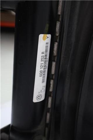 6R0121253R Radiador de refrigeración del motor  comprar en Reus
