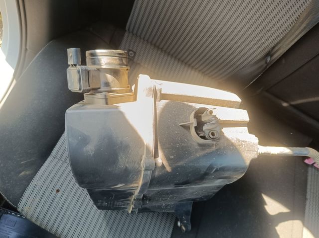VAG 6R0129607E Caja del filtro de aire  comprar en Albacete