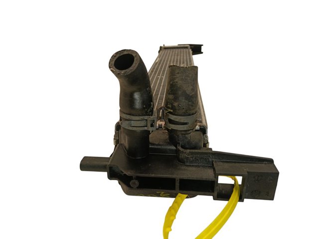 6R0145805H Radiador adicional de refrigeración del motor  en stock Sabadell