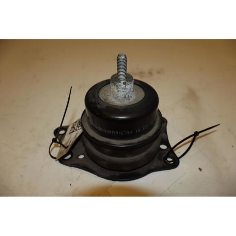 6R0199167AA Soporte de motor derecho  en stock Granada