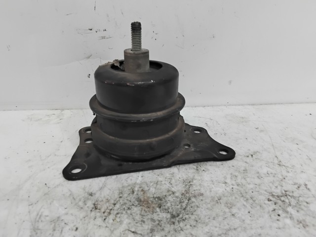 VAG 6R0199167S Soporte de motor derecho  en stock Terrassa