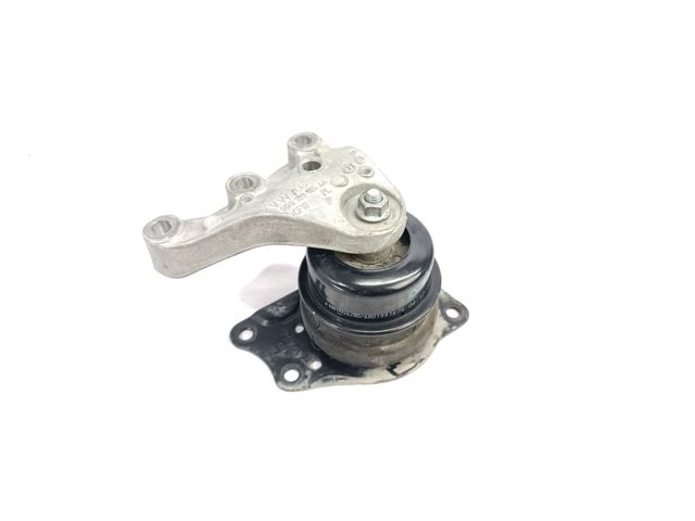 VAG 6R0199167S Soporte de motor derecho  en stock Salamanca