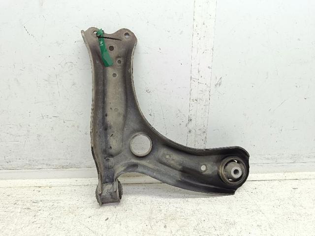 6R0407151 Brazo inferior izquierdo de la suspensión delantera comprar Almería