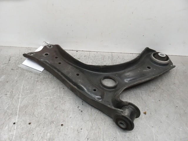 6R0407151E VAG Brazo inferior izquierdo de la suspensión delantera comprar Alcalá