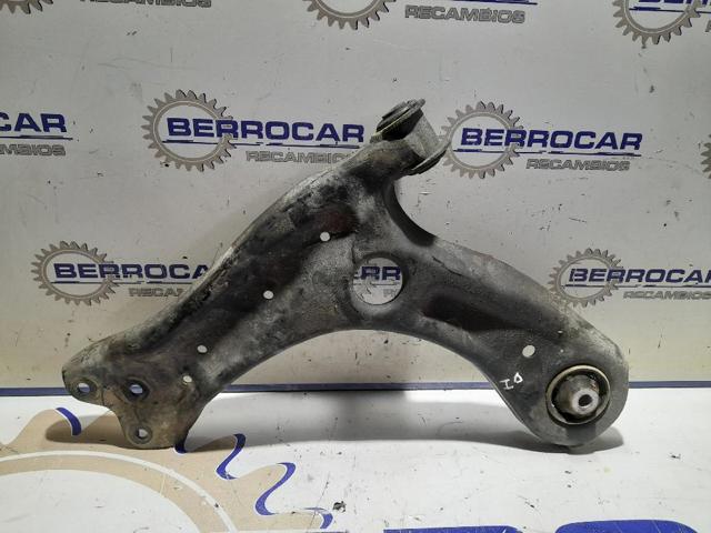6R0407151F Brazo inferior izquierdo de la suspensión delantera  en stock Sabadell
