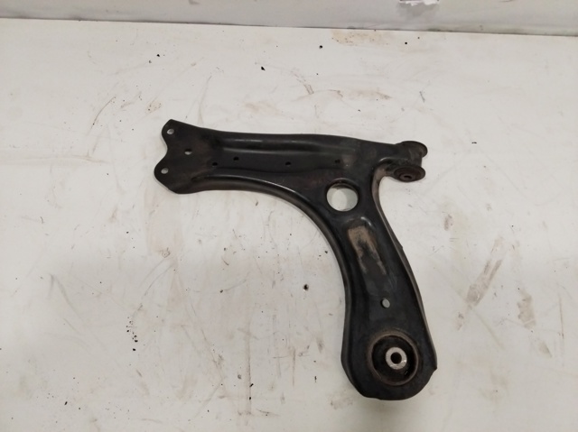 VAG 6R0407151F Brazo inferior izquierdo de la suspensión delantera  disponible España