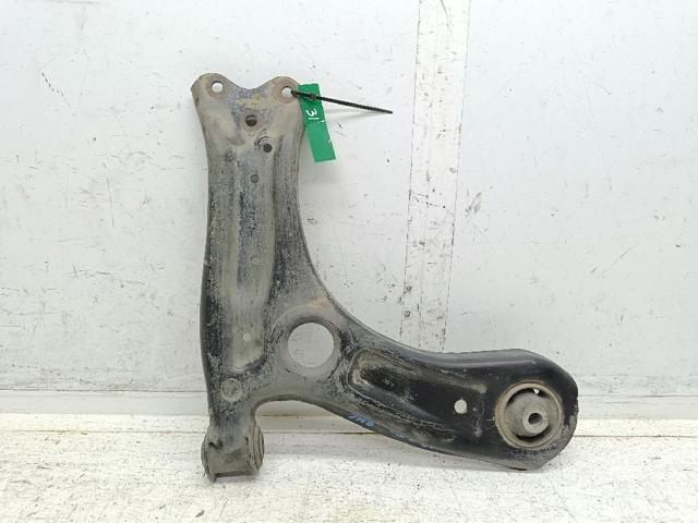 Brazo inferior derecho de la suspensión delantera 6R0407152 VAG