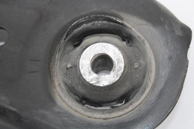 6R0407152A VAG Brazo inferior derecho de la suspensión delantera  disponible Ourense