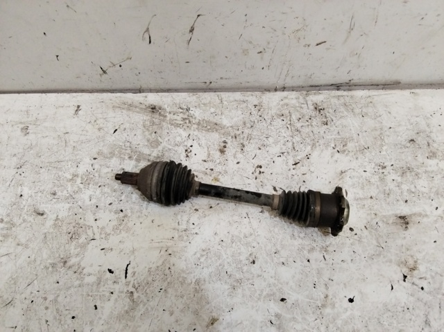 VAG 6R0407761E Semieje delantero izquierdo comprar Pamplona