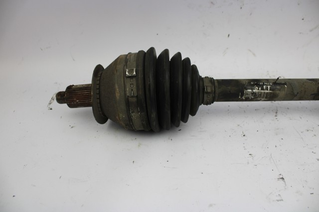 6R0407761E VAG Semieje delantero izquierdo  disponible Ourense