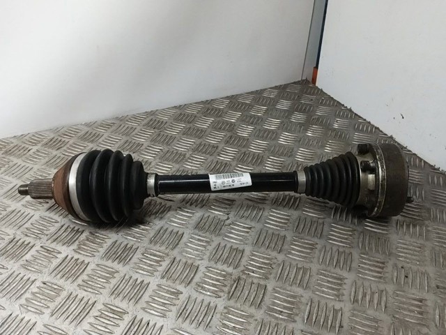 Semieje delantero izquierdo 6R0407761K VAG
