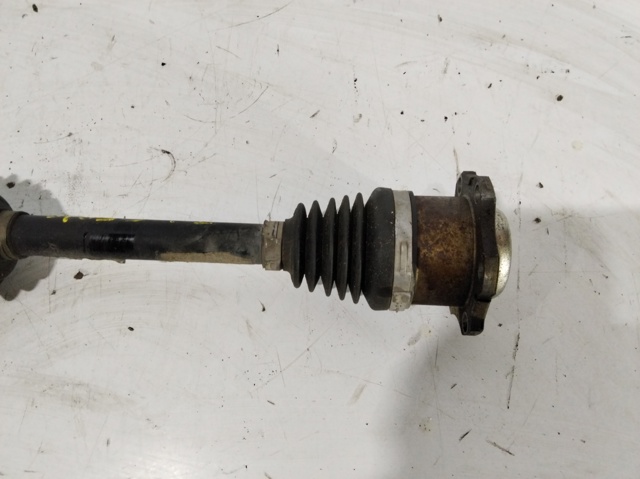 6R0407761L VAG Semieje delantero izquierdo  disponible Ourense