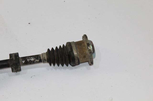 6R0407761L VAG Semieje delantero izquierdo  disponible Ourense