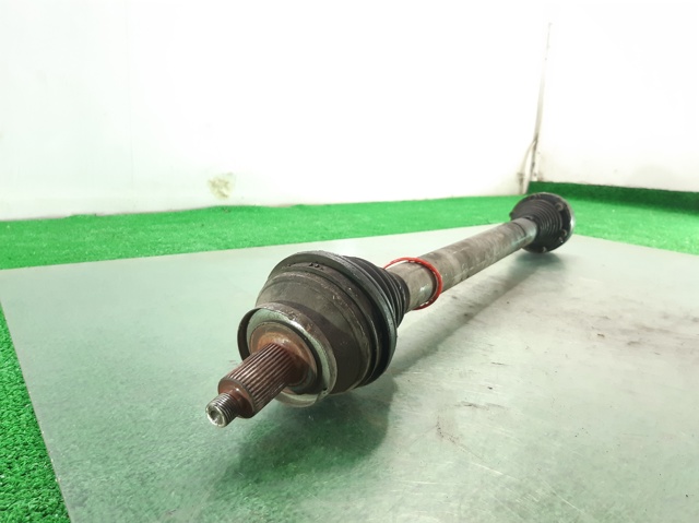 6R0407762A VAG Semieje delantero derecho comprar Madrid