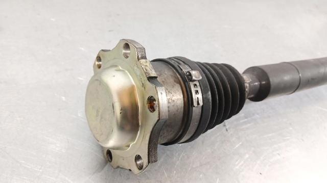 6R0407762E VAG Semieje delantero derecho  disponible Ourense