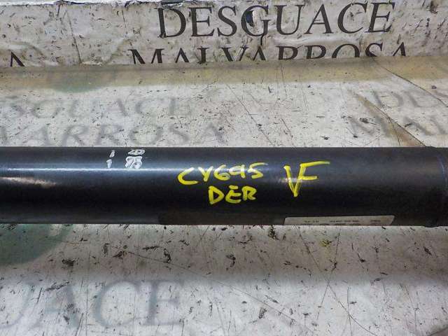 6R0407762E Semieje delantero derecho  disponible Málaga