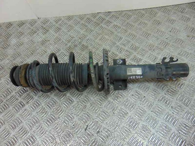 6R0413031AJ Amortiguador  en stock Granada
