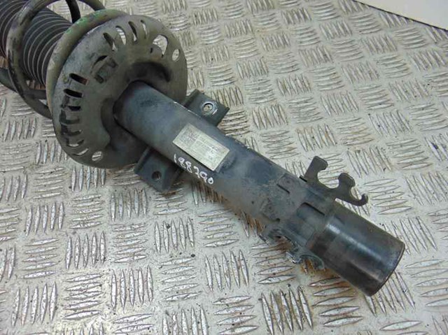 6R0413031AJ Amortiguador delantero  disponible Málaga