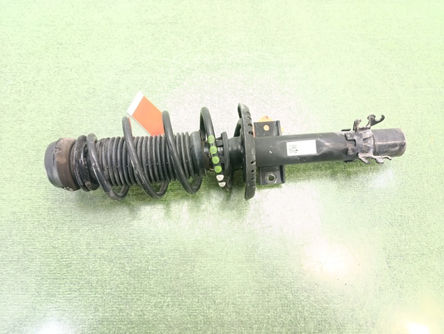 6R0413031BF Amortiguador delantero  disponible Málaga