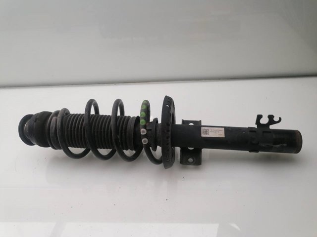 VAG 6R0413031BF Amortiguador delantero  disponible España