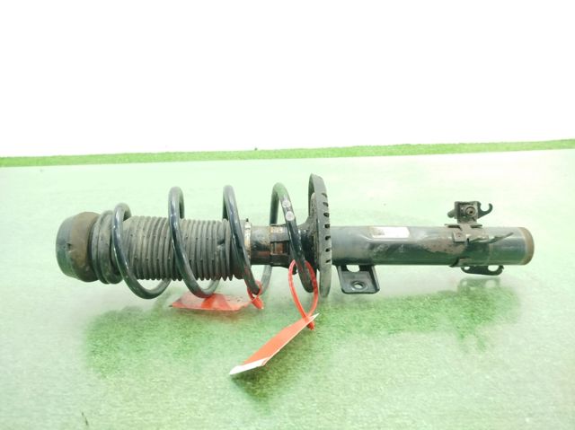 VAG 6R0413031BF Amortiguador  en stock Terrassa