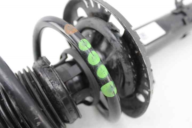 6R0413031BT Amortiguador delantero  comprar en Reus