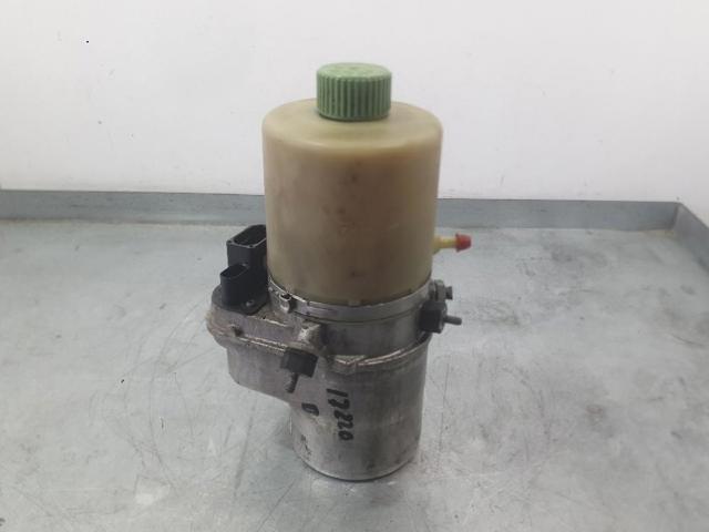 VAG 6R0423156B Bomba de dirección asistida  comprar en Murcia