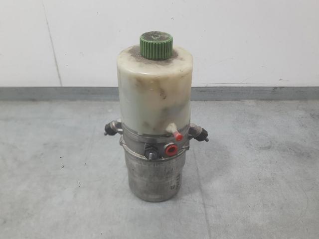 6R0423156B Bomba de dirección asistida  disponible Málaga