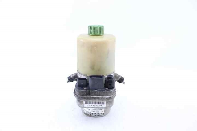 6R0423156B Bomba de dirección  en stock Sabadell