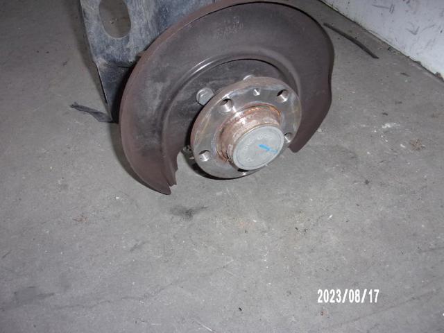 6R0500051B Puente trasero  en stock Sabadell