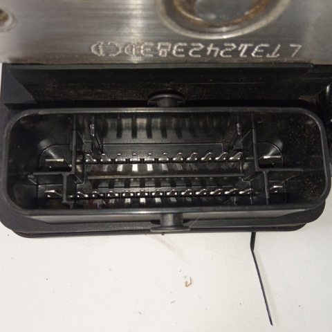 6R0614517BD Módulo hidráulico de ABS  disponible Burgos