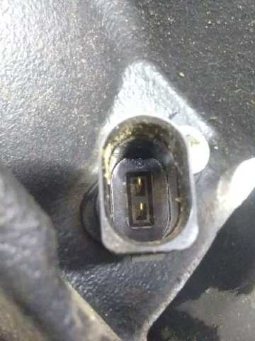6R0615312 Protector de disco de freno delantero derecho comprar Girona