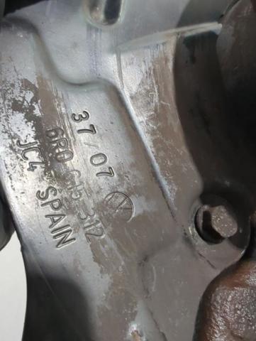 6R0615312 Protector de disco de freno delantero derecho  en stock Castellón
