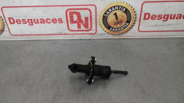 Cilindro de embrague 6R0721388 VAG